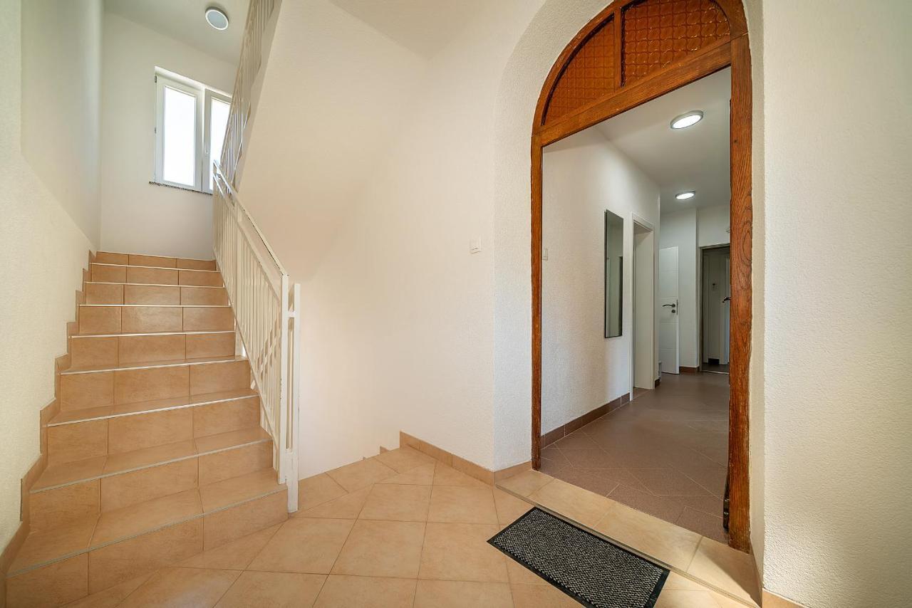 Apartments Gerta With Terrace Baška Εξωτερικό φωτογραφία